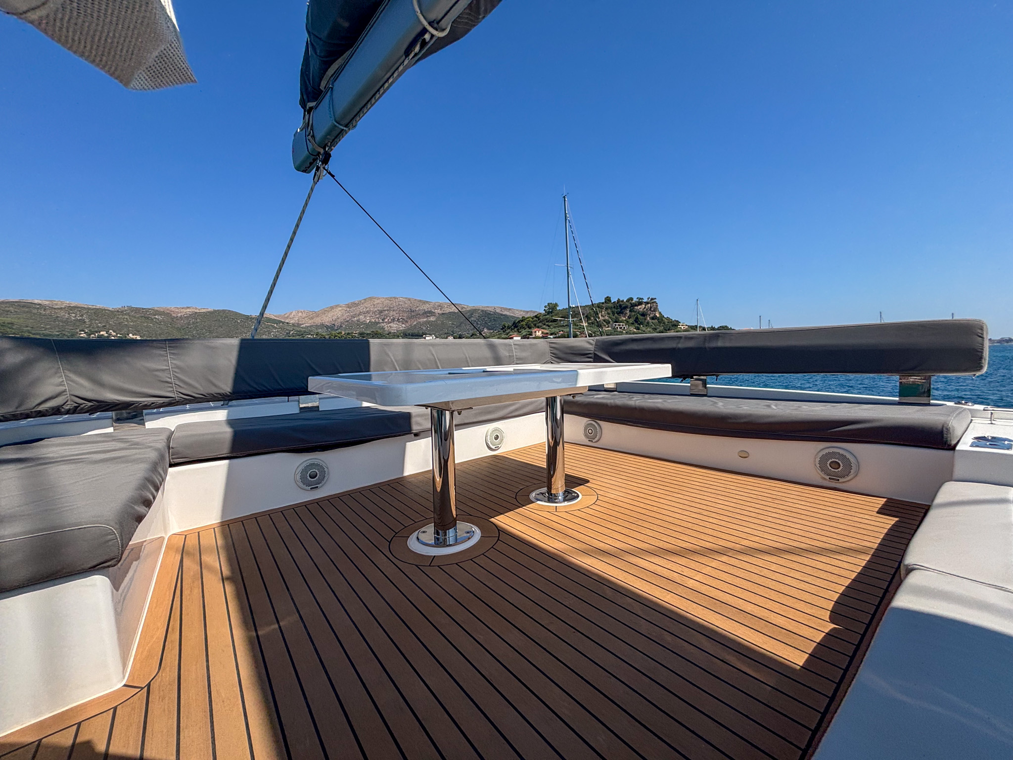 DREAM TEAM Leopard 50 catamaran for sale