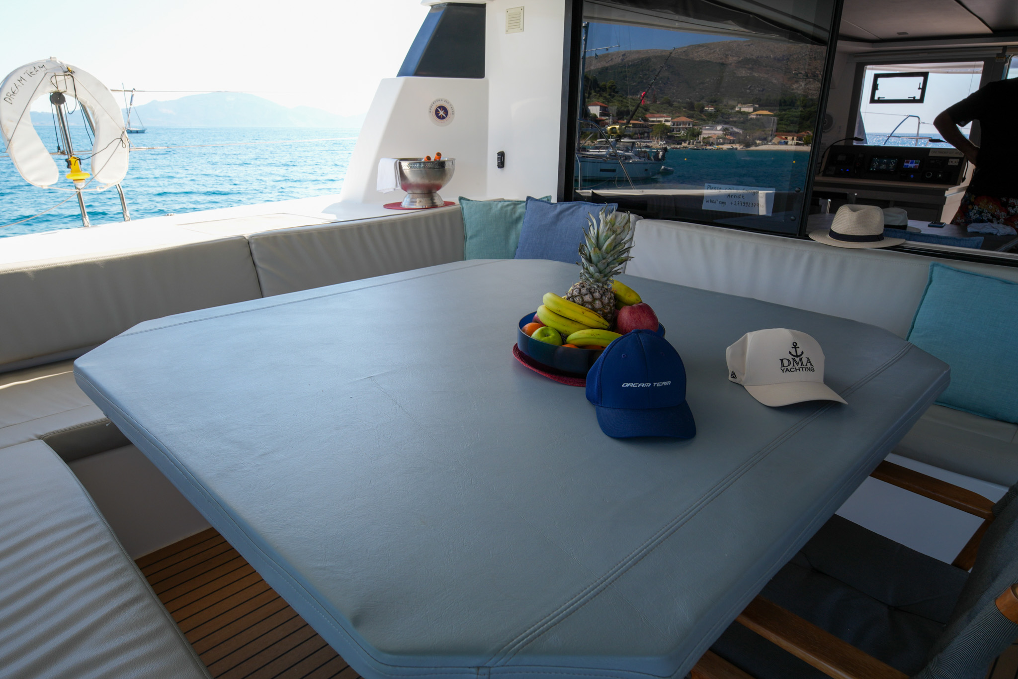 DREAM TEAM Leopard 50 catamaran for sale