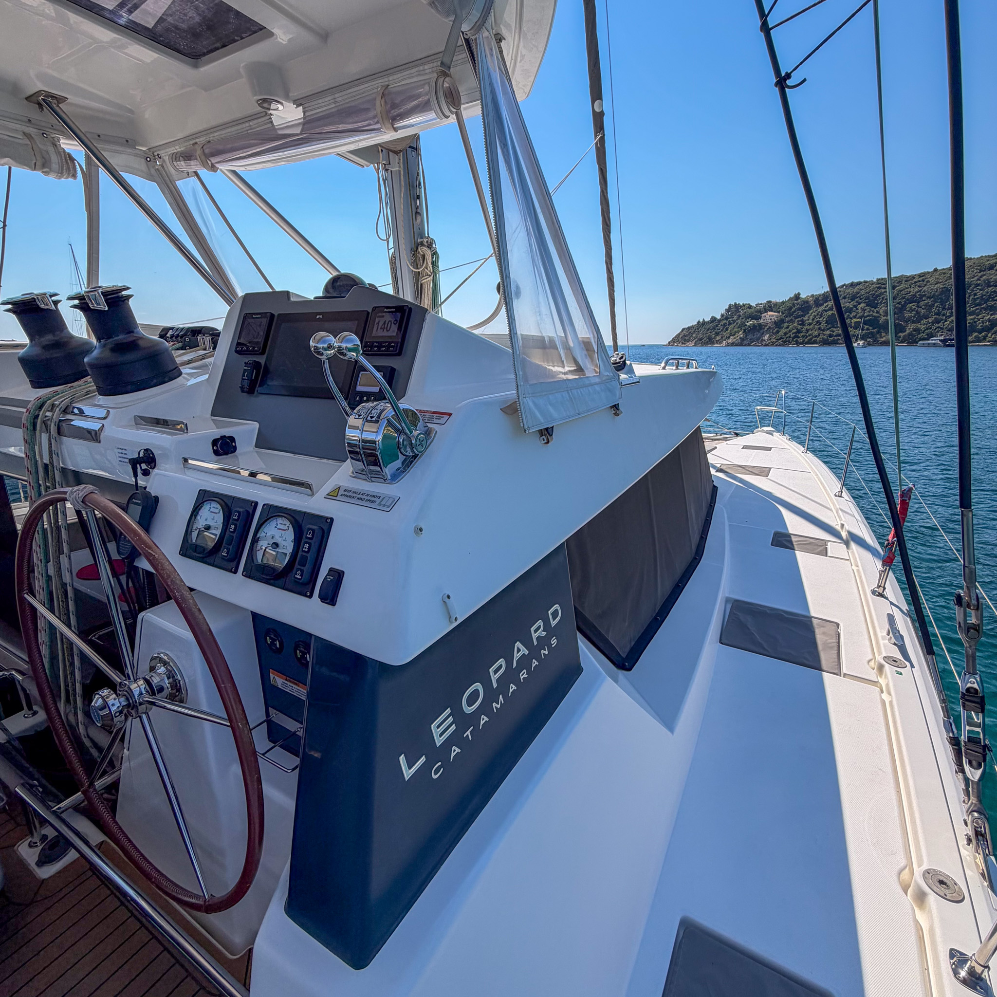 DREAM TEAM Leopard 50 catamaran for sale