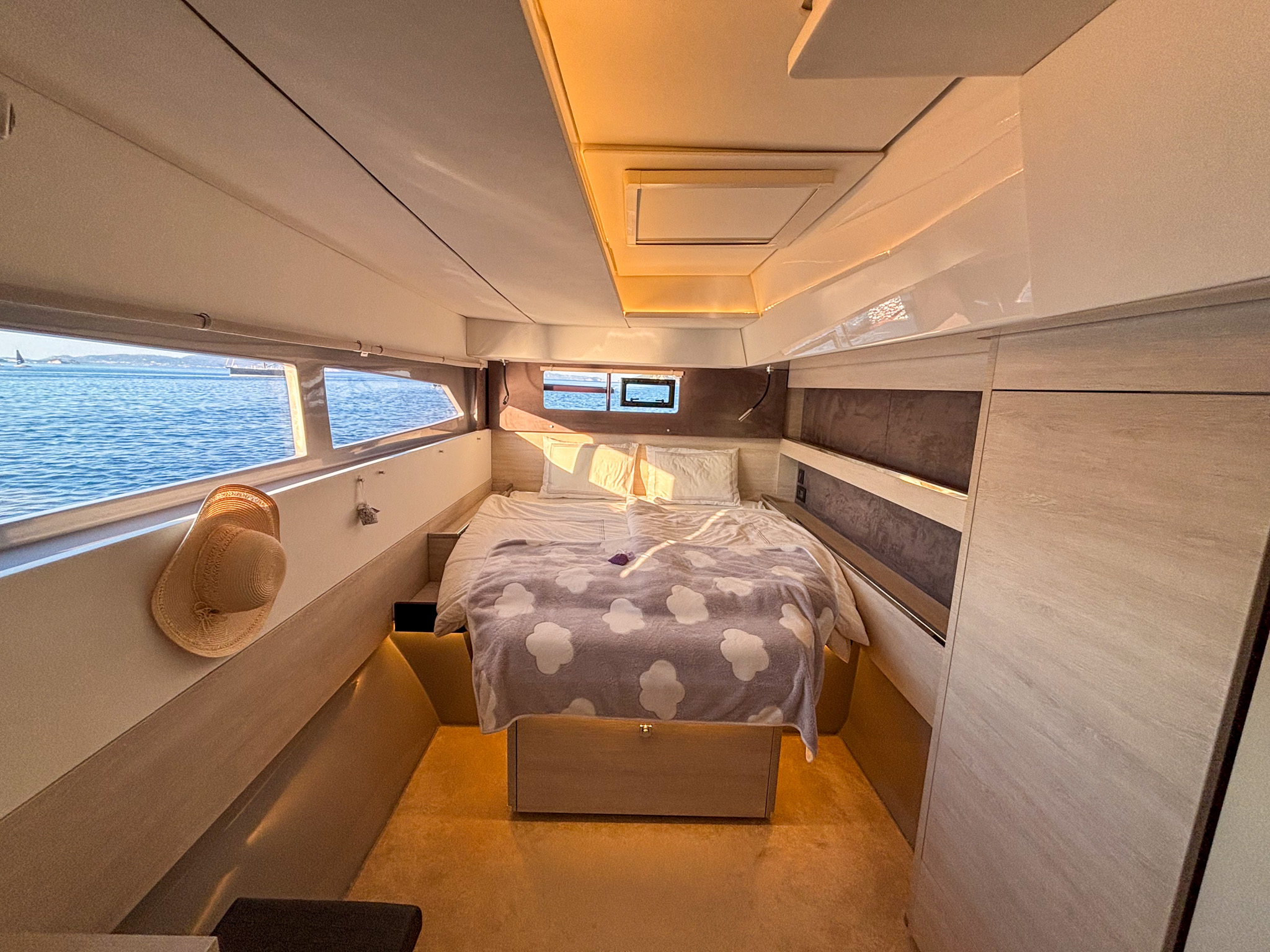 DREAM TEAM Leopard 50 catamaran for sale