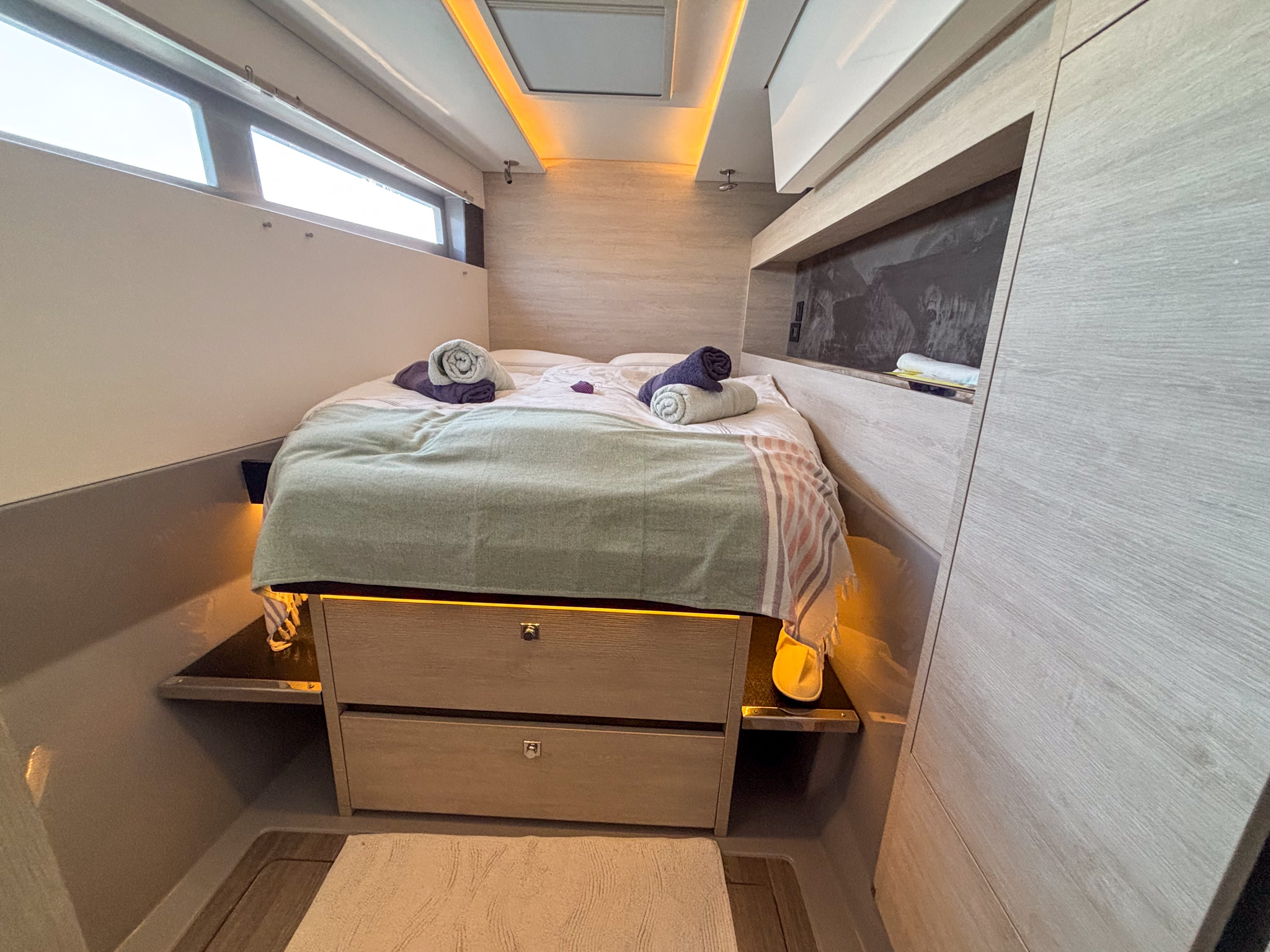 DREAM TEAM Leopard 50 catamaran for sale