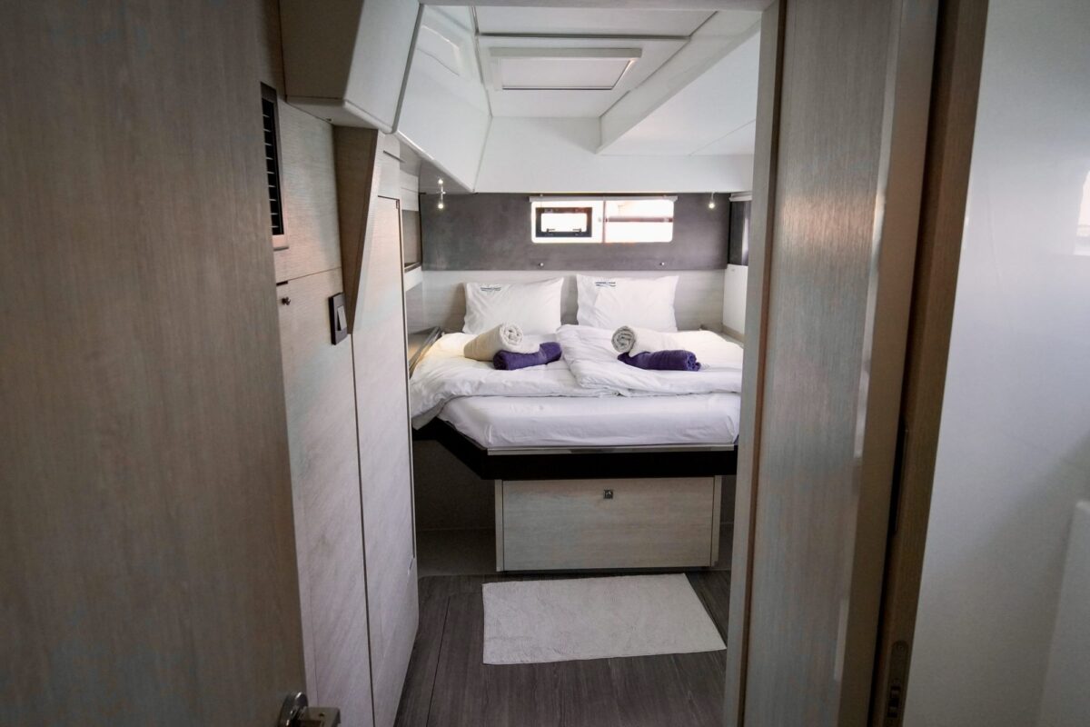 Leopard 50 catamaran Dream Team for sale – cabin-1 photo 03