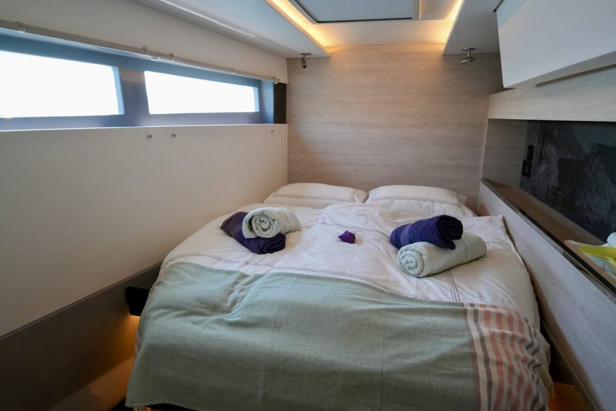 Leopard 50 catamaran Dream Team for sale – cabin-2 photo 02