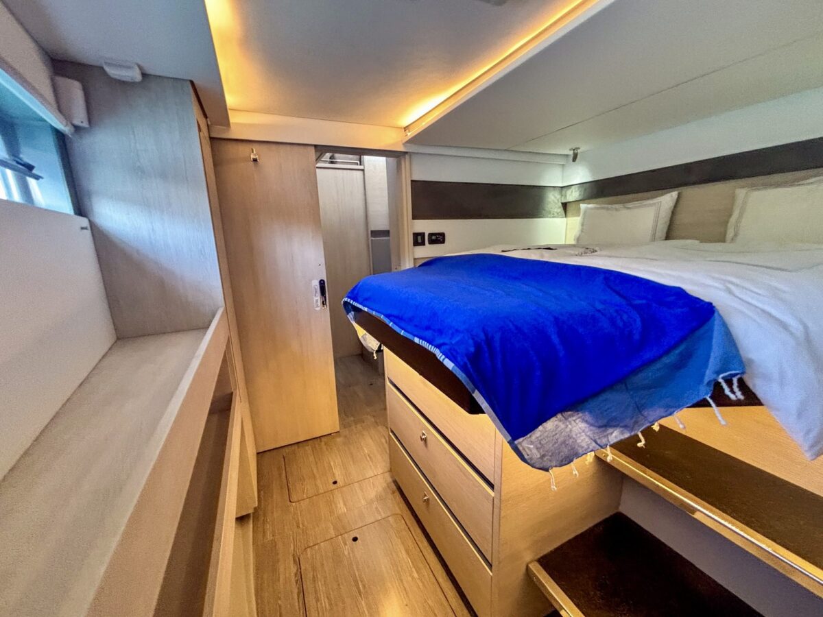 Leopard 50 catamaran Dream Team for sale – cabin-3 photo 10