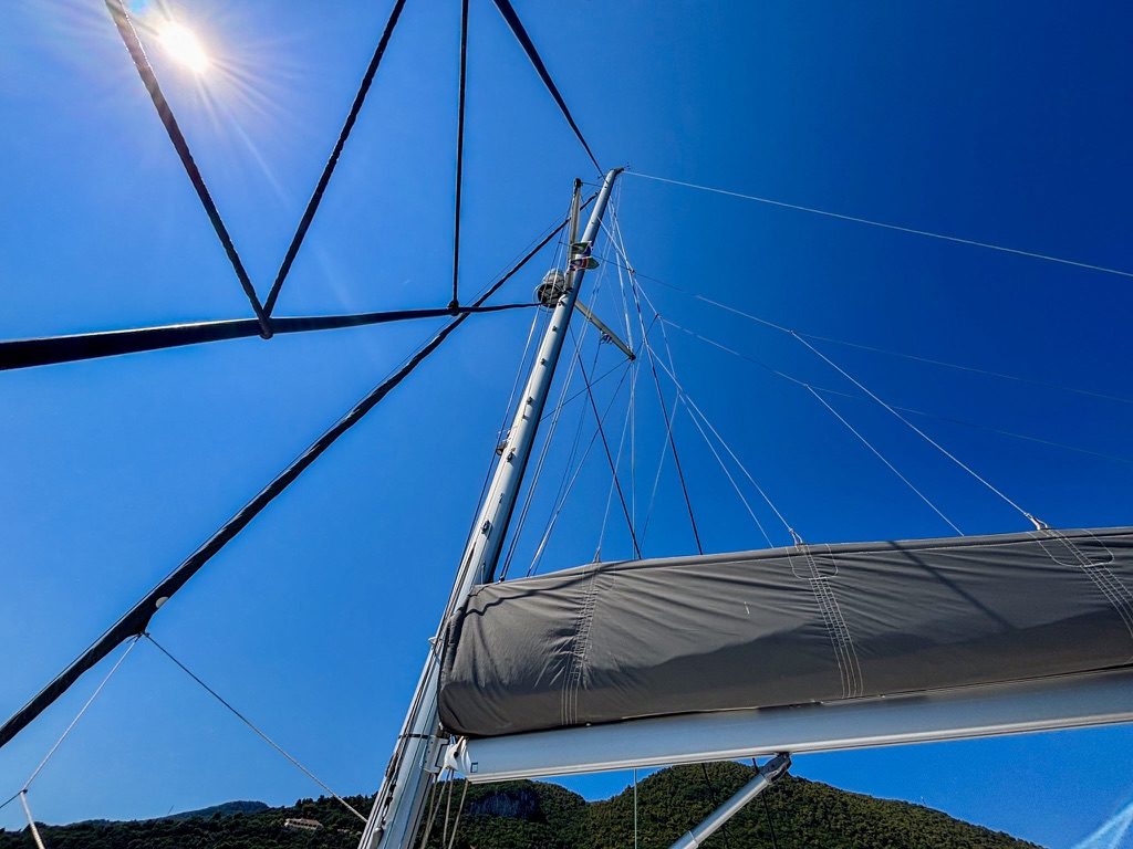 Leopard 50 catamaran Dream Team for sale – systems and engineering photo 21