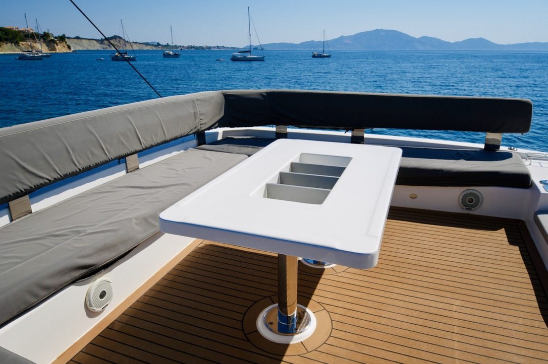 Leopard 50 catamaran Dream Team for sale – systems and engineering photo 32