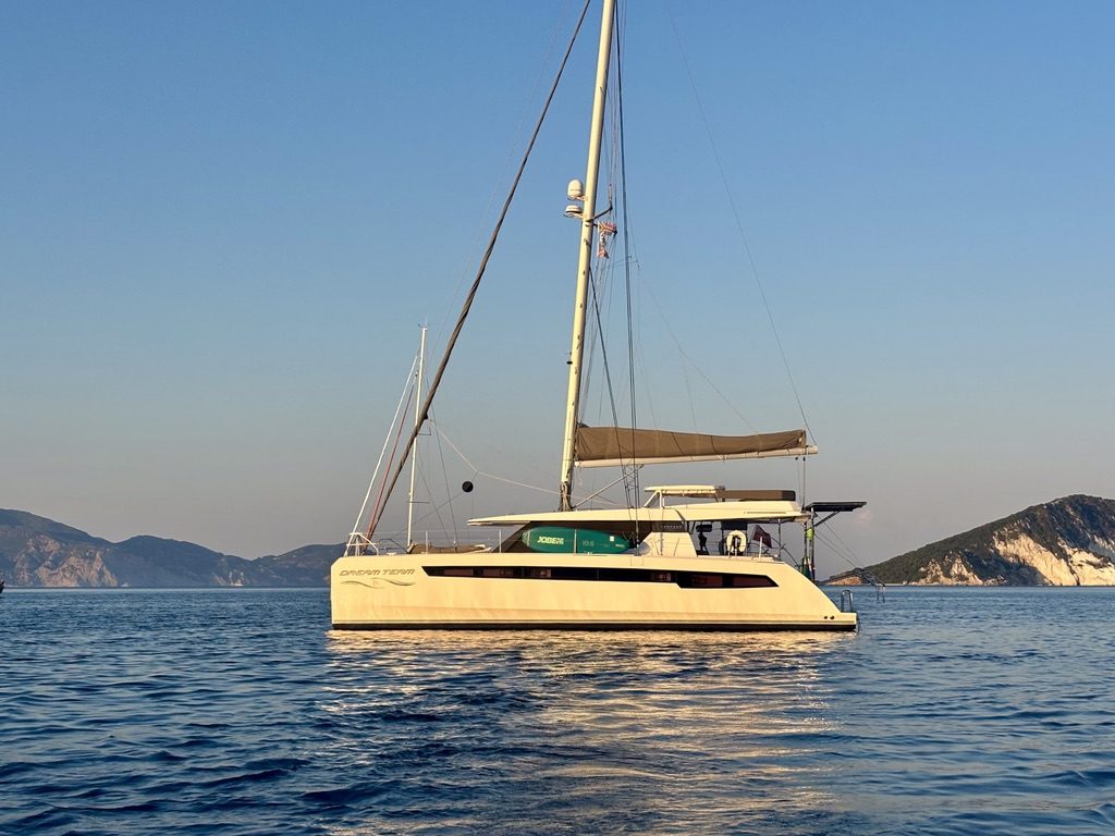 Leopard 50 catamaran Dream Team for sale – systems and engineering photo 44