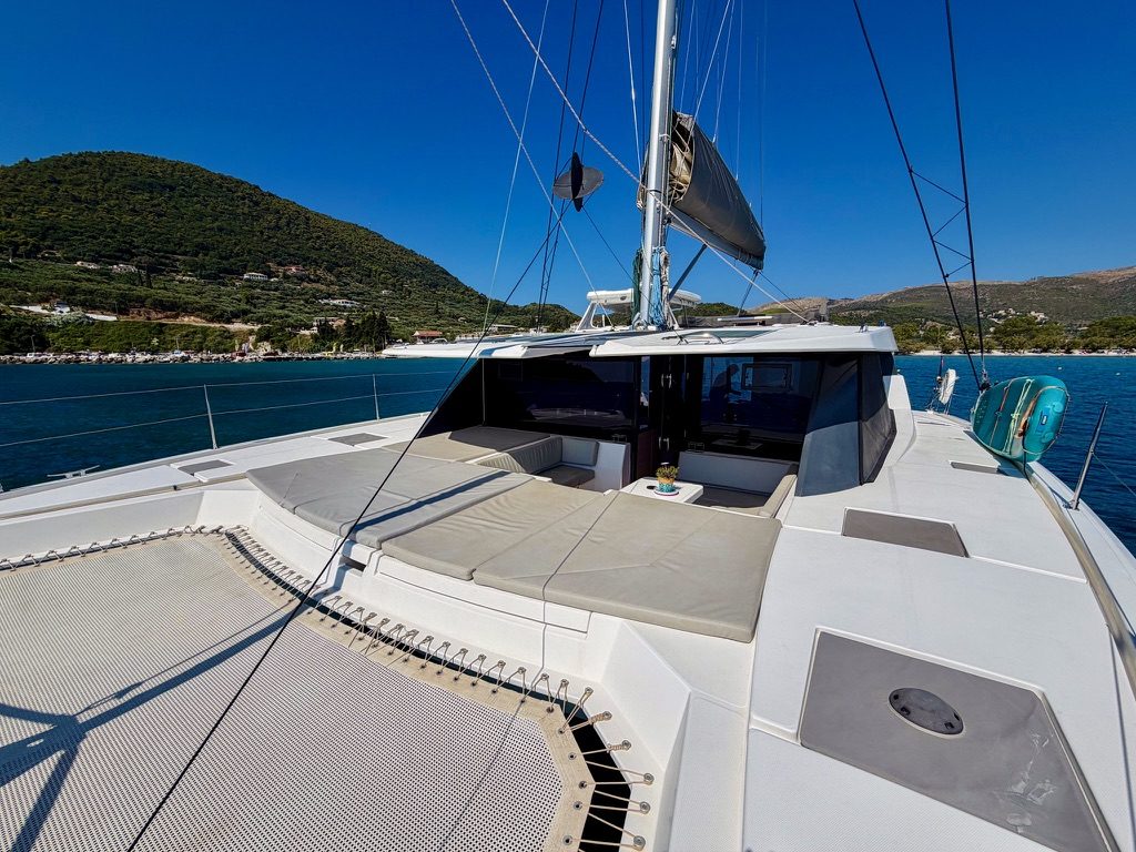 Leopard 50 catamaran Dream Team for sale – systems and engineering photo 48