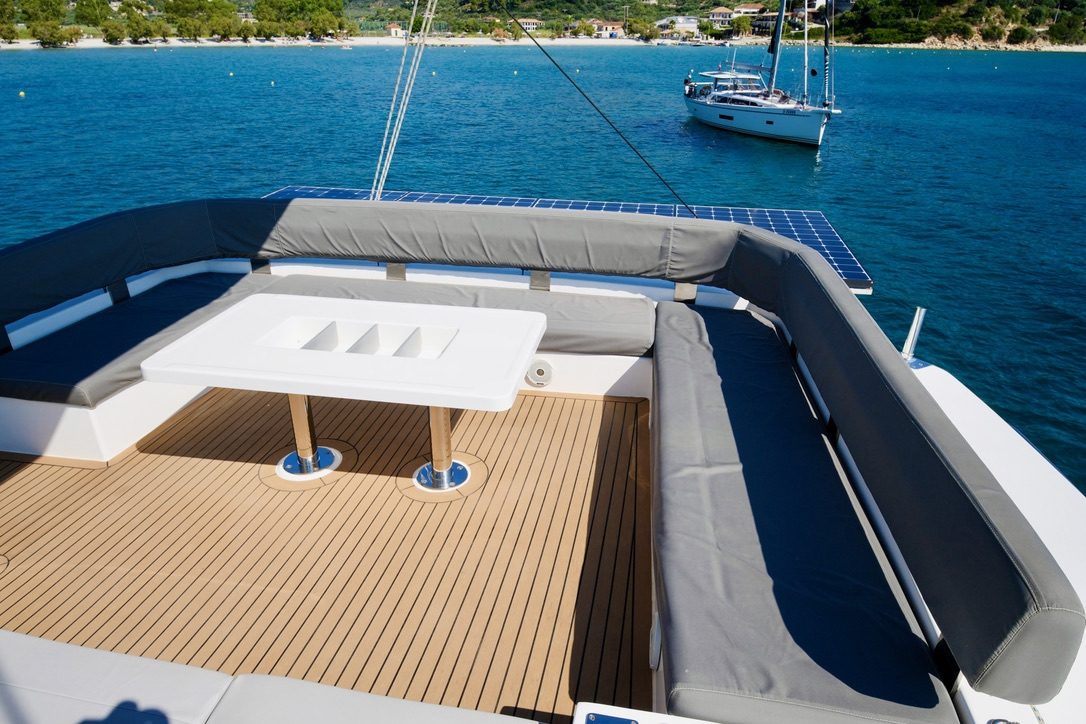 Leopard 50 catamaran Dream Team for sale – systems and engineering photo 82