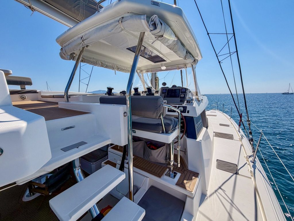 Leopard 50 catamaran Dream Team for sale – systems and engineering photo 83
