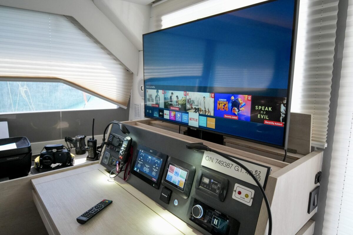 Leopard 50 catamaran Dream Team for sale – systems and engineering photo 18