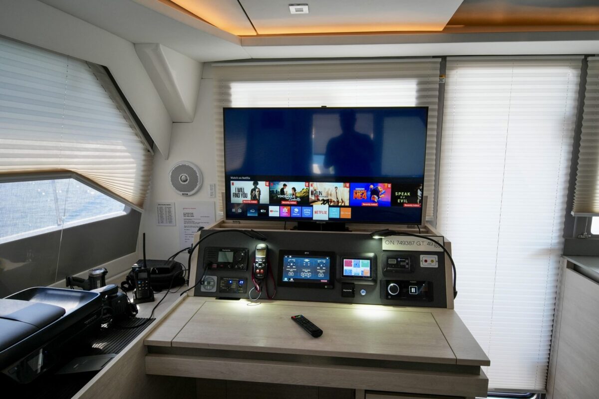 Leopard 50 catamaran Dream Team for sale – systems and engineering photo 19