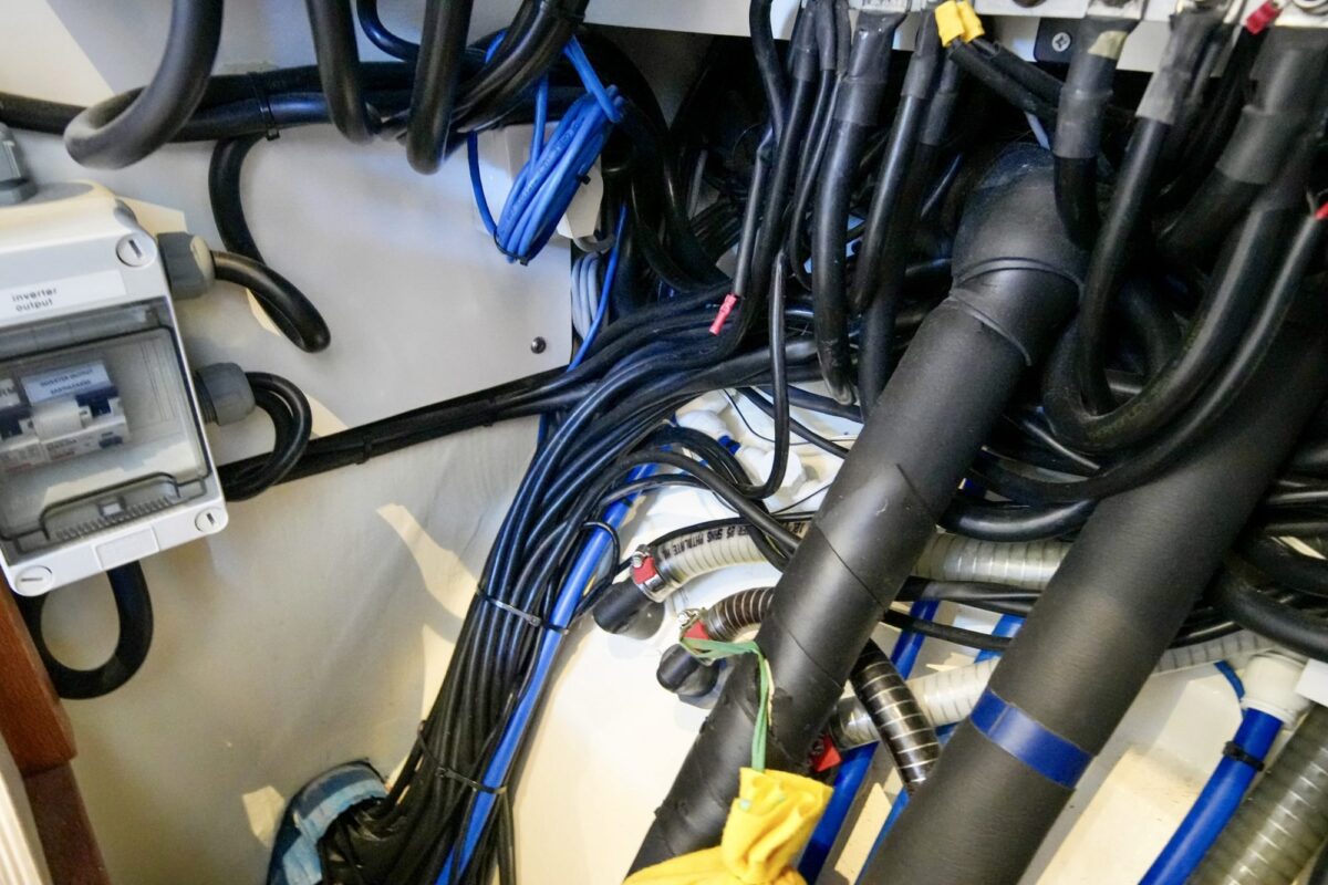 Leopard 50 catamaran Dream Team for sale – systems and engineering photo 10